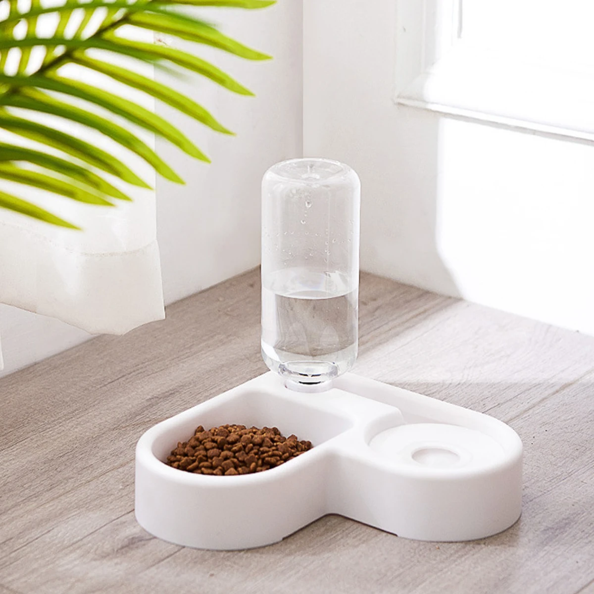 Easy Rider Pet Feeder - Image 3